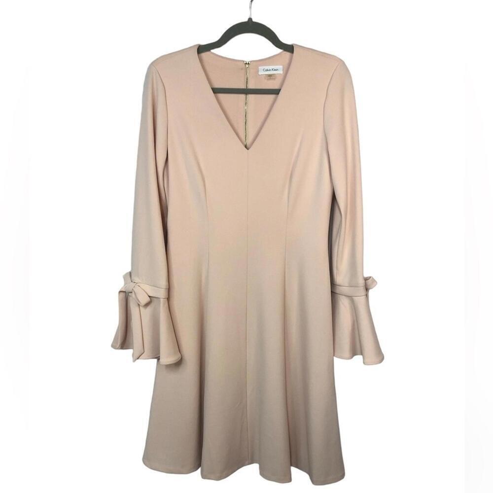 Calvin Klein Women’s Dress Crepe Lined Princess Bell Sleeve Bow Trim Gold Zipper
